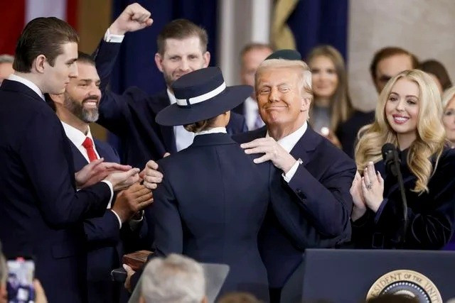 Forbes tiết lộ bất ngờ về khối tài sản Barron Trump - Ảnh 1