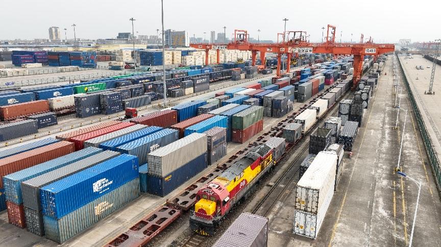 ‘Hành lang vàng’ Trung Quốc – Lào: Chuyến tàu 26 tiếng thay đổi cuộc chơi thương mại khu vực - Ảnh 2