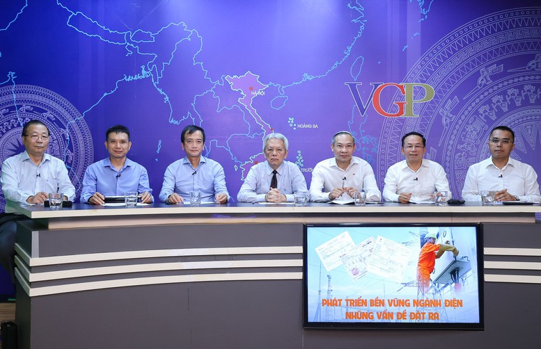 Phó Tổng giám đốc EVN: "Chúng tôi không phải là đơn vị bán lẻ điện duy nhất" - Ảnh 1