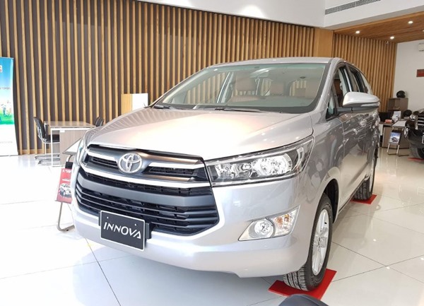 Toyota "khai tử" Innova mẫu cũ ở Việt Nam - Ảnh 1