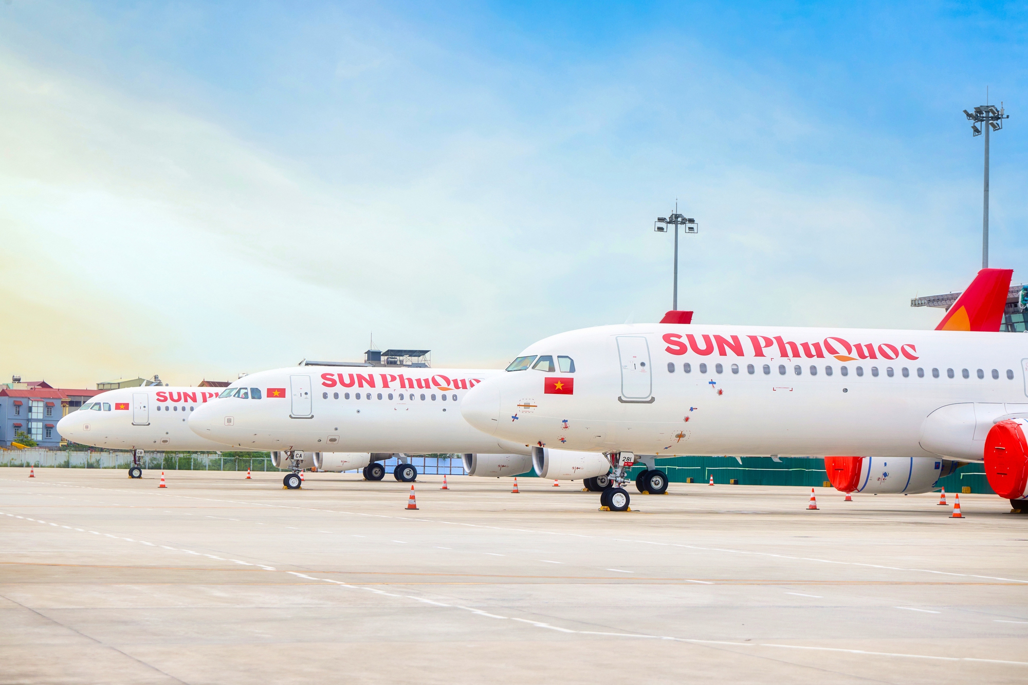 Vừa có thông tin bán vé các tuyến nội địa, Sun Phuquoc Airways đã hé lộ thời gian mở thêm đường bay quốc tế - Ảnh 1