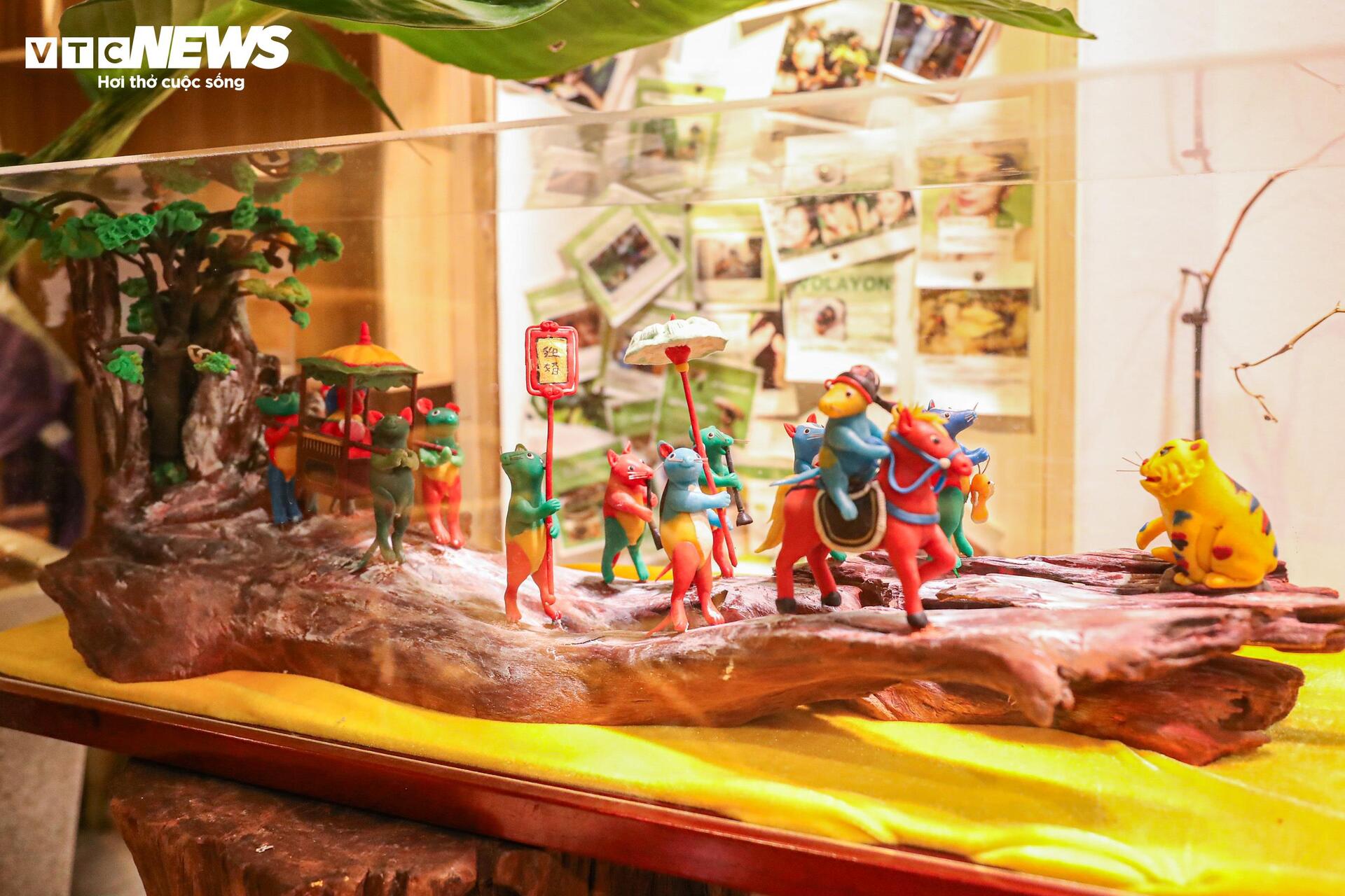 Đồ chơi trung thu thất truyền giá bạc triệu hút khách - Ảnh 7