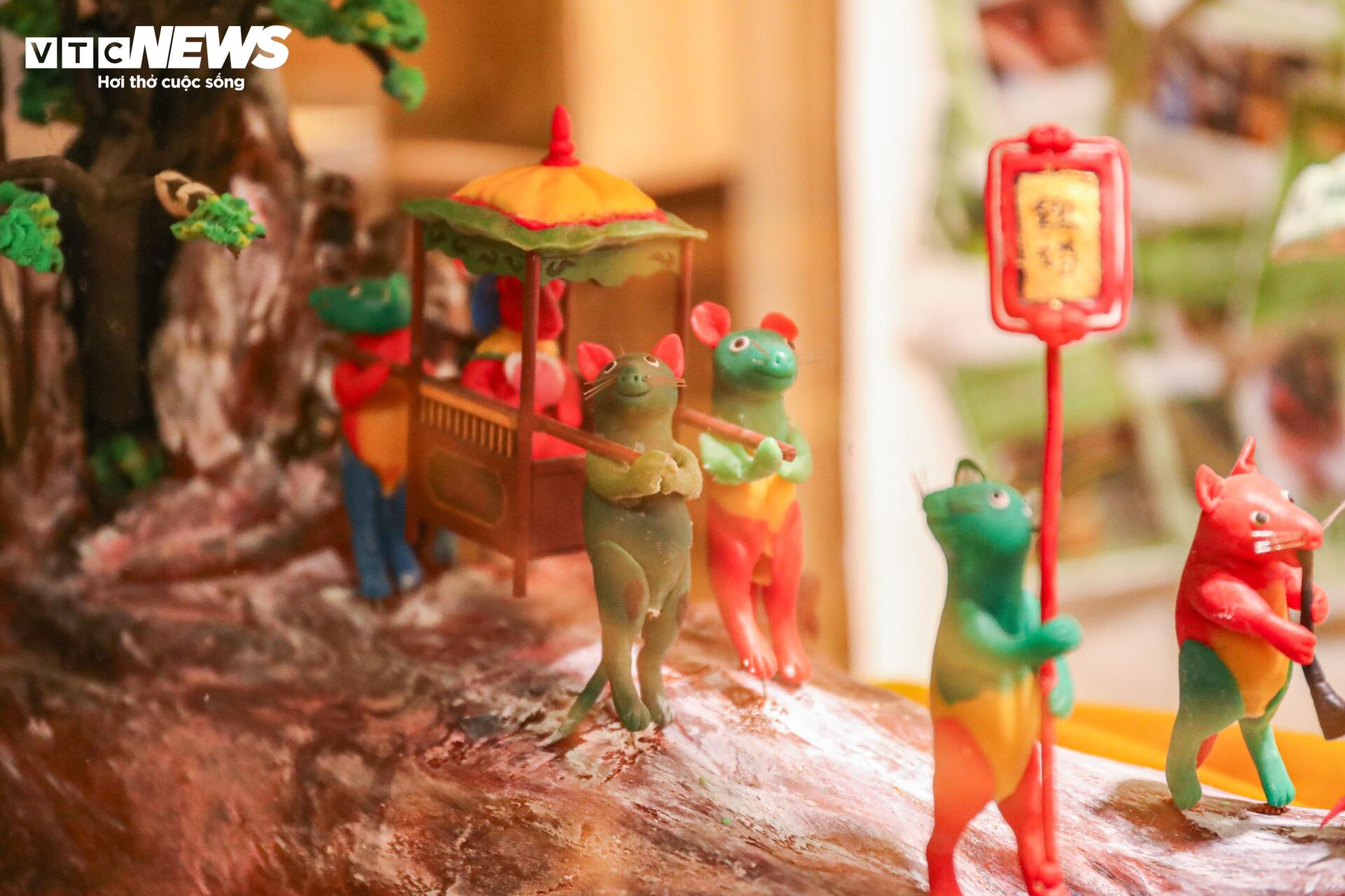 Đồ chơi trung thu thất truyền giá bạc triệu hút khách - Ảnh 8