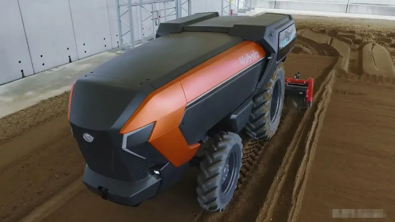 Nhật Bản ra mắt máy kéo không người lái chạy bằng hydro đầu tiên trên thế giới - Ảnh 4