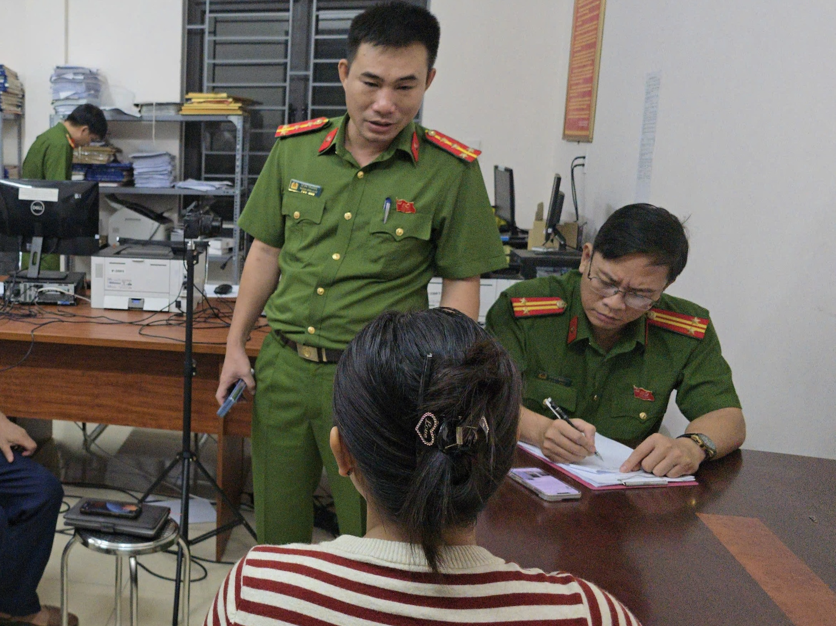 Ngành điện cảnh báo khẩn toàn bộ người dân, khuyến khích nên làm 1 việc - Ảnh 3