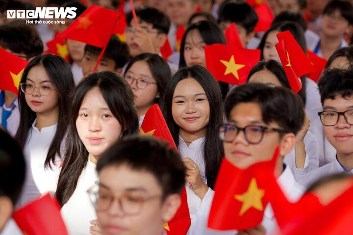 Nhóm học sinh, sinh viên được giảm 50-70% học phí năm 2025 - Ảnh 1