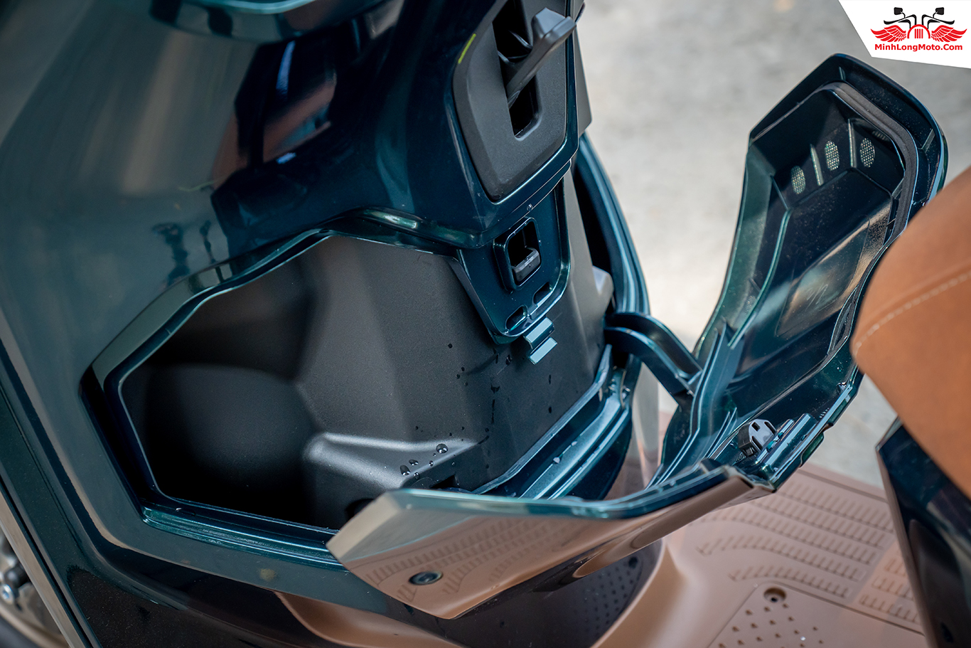 Vừa về đại lý bản đời mới của xe ga Honda đẹp như Vespa: 1 lít xăng đi 45km, có phanh "chống" đường trơn - Ảnh 10