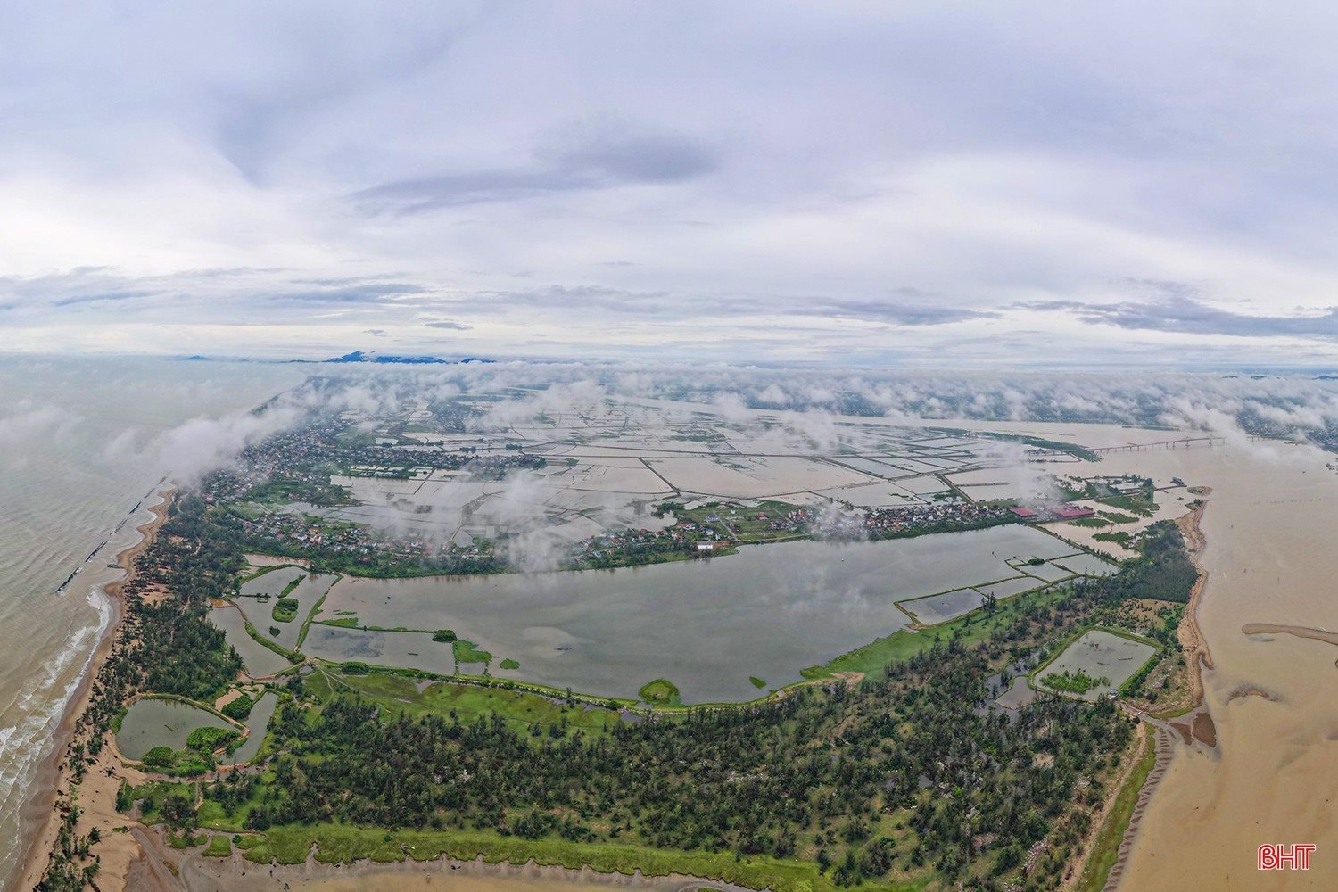 Dự án 4.000 tỷ sẽ biến mảnh đất này thành trung tâm du lịch biển mới của khu vực Bắc Trung Bộ - Ảnh 1