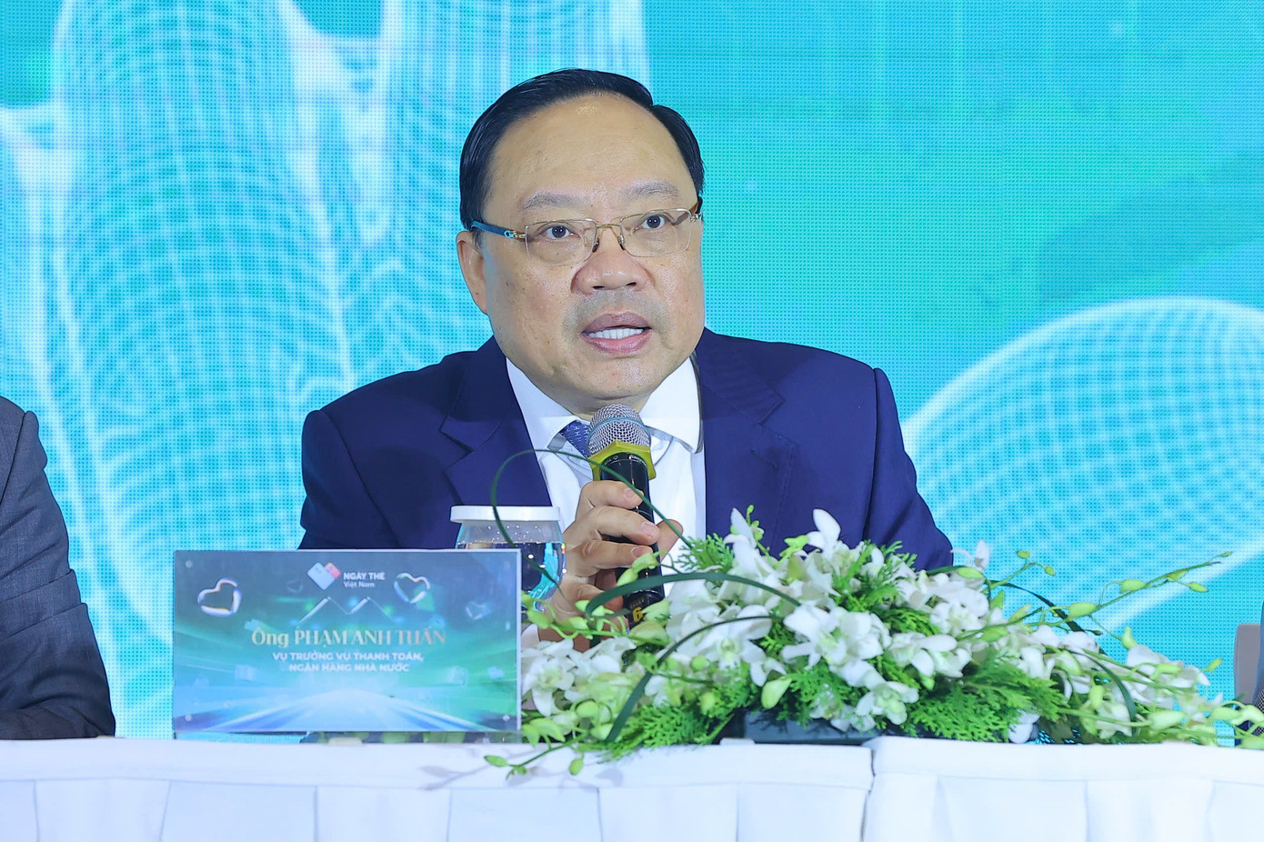 Vụ trưởng Vụ Thanh toán Phạm Anh Tuấn: NHNN đã thu thập được khoảng 600.000 tài khoản ngân hàng nghi ngờ lừa đảo, cảnh báo cho gần 300.000 khách hàng ngừng giao dịch - Ảnh 1