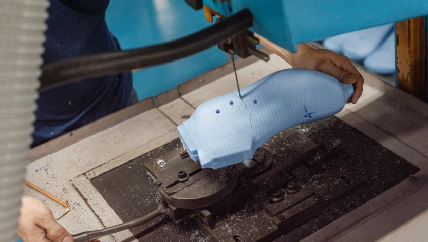 Báo Mỹ: Việt Nam vượt Trung Quốc trở thành công xưởng của thế giới trong ngành công nghiệp trăm tỷ USD - Ảnh 2