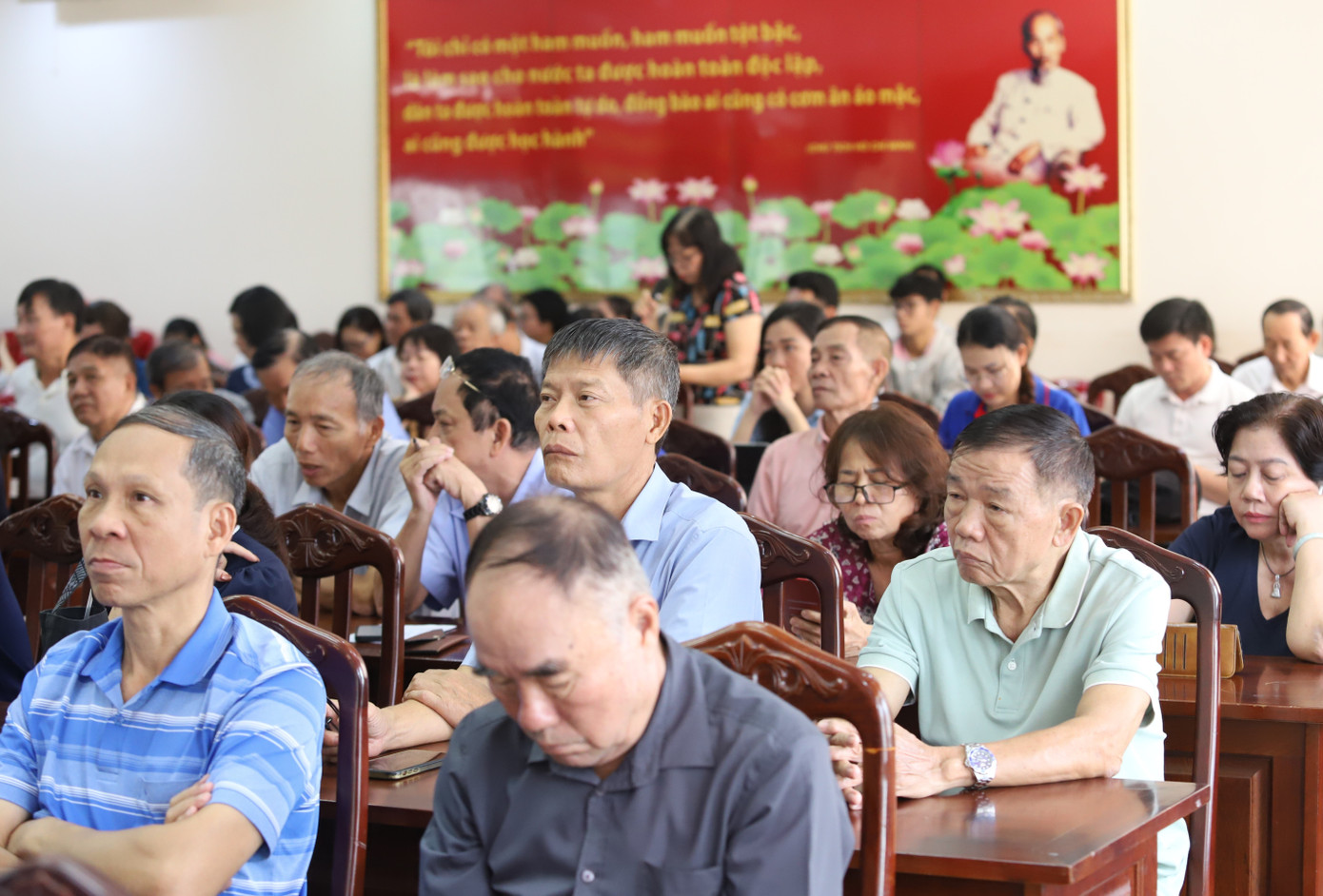 Cử tri TPHCM mong chuyện nhà ở không chỉ là vấn đề của người có tiền - Ảnh 1