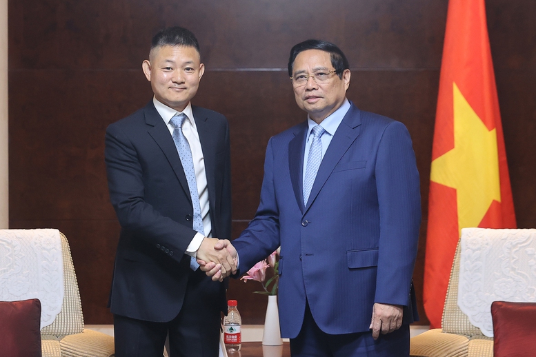 Thủ tướng muốn hãng xe máy điện Yadea mở rộng đầu tư tại Việt Nam - Ảnh 2