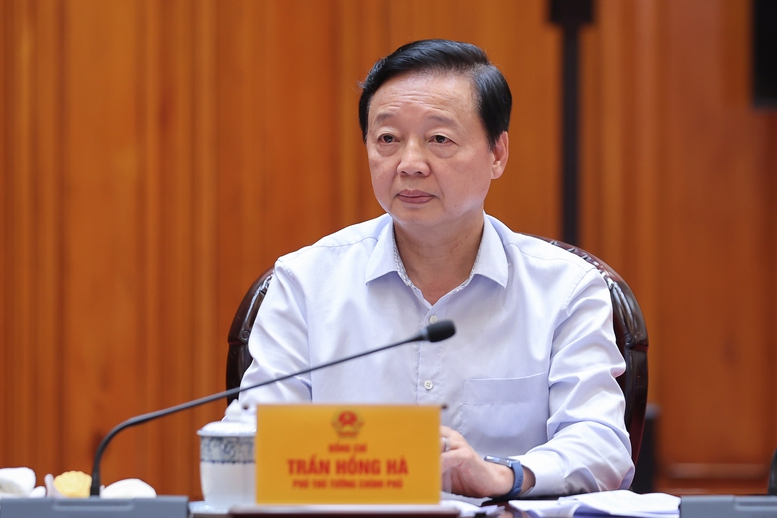 Thủ tướng: Tập trung thông tuyến cao tốc từ Cao Bằng tới Cà Mau trong năm 2025 và nghiên cứu mở rộng trong giai đoạn tới - Ảnh 4