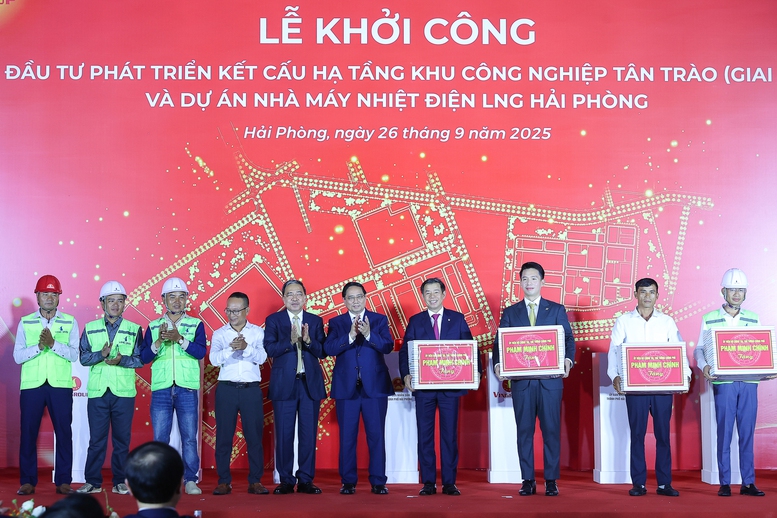 Thủ tướng dự lễ khởi công 2 dự án có tổng vốn 182 nghìn tỷ đồng tại Hải Phòng - Ảnh 8