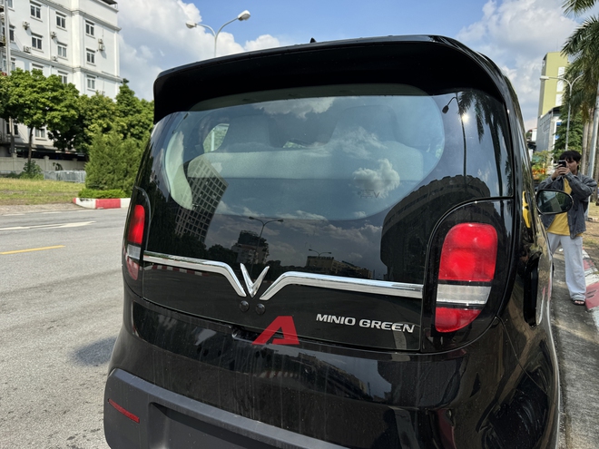 VinFast Minio Green 'không che' tại Hà Nội: Giá 269 triệu, cụm đèn ‘ăn tiền’, chìa khoá cơ, dân độ xe thoả sức sáng tạo - Ảnh 20