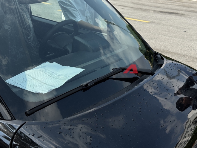 VinFast Minio Green 'không che' tại Hà Nội: Giá 269 triệu, cụm đèn ‘ăn tiền’, chìa khoá cơ, dân độ xe thoả sức sáng tạo - Ảnh 22