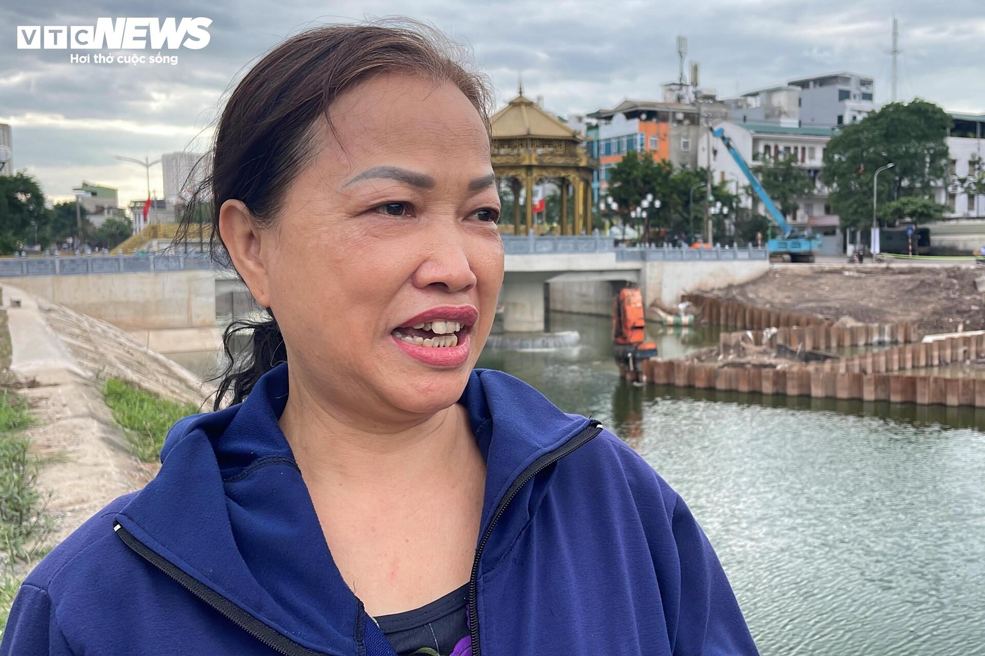 Đập dâng đầu tiên hoạt động, mang dòng nước xanh ‘hồi sinh’ sông Tô Lịch - Ảnh 14