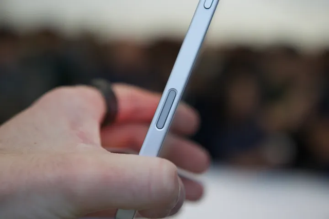 Một nút bấm trên iPhone sắp bị "khai tử"? - Ảnh 1