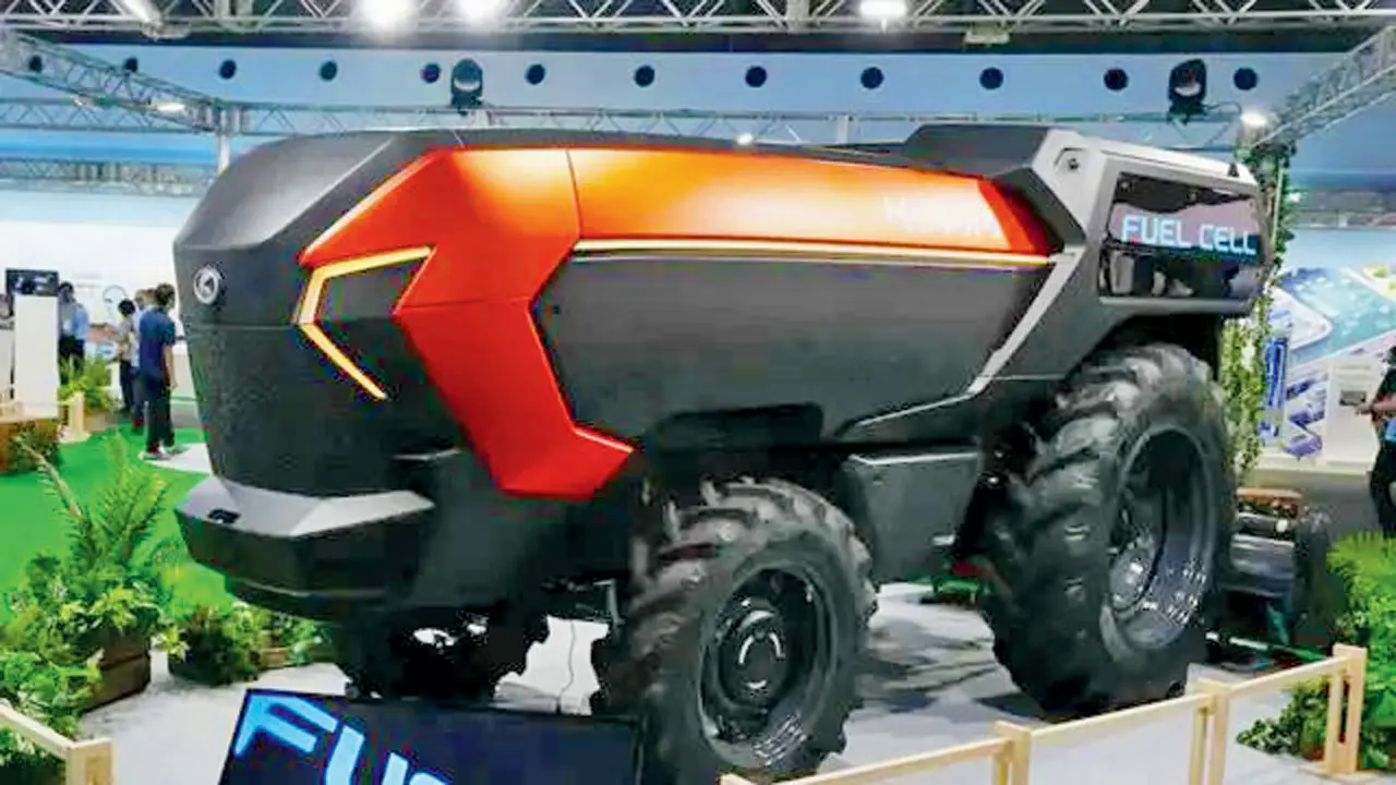 Nhật Bản ra mắt máy kéo không người lái chạy bằng hydro đầu tiên trên thế giới - Ảnh 3