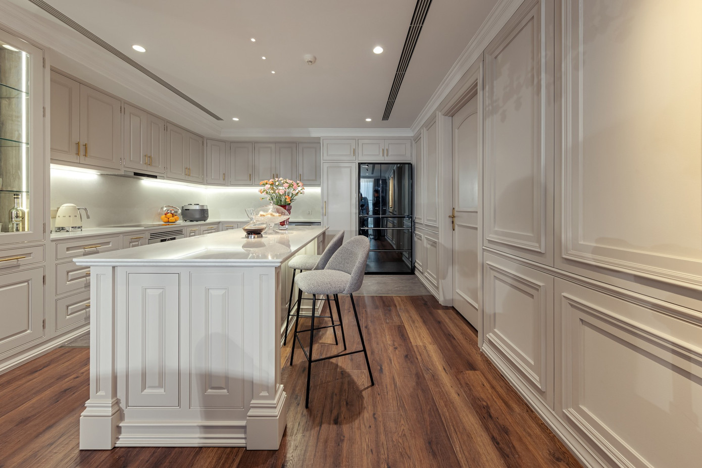 Quá trình biến đổi Penthouse từ phong cách Tân cổ điển sang hiện đại - Ảnh 7