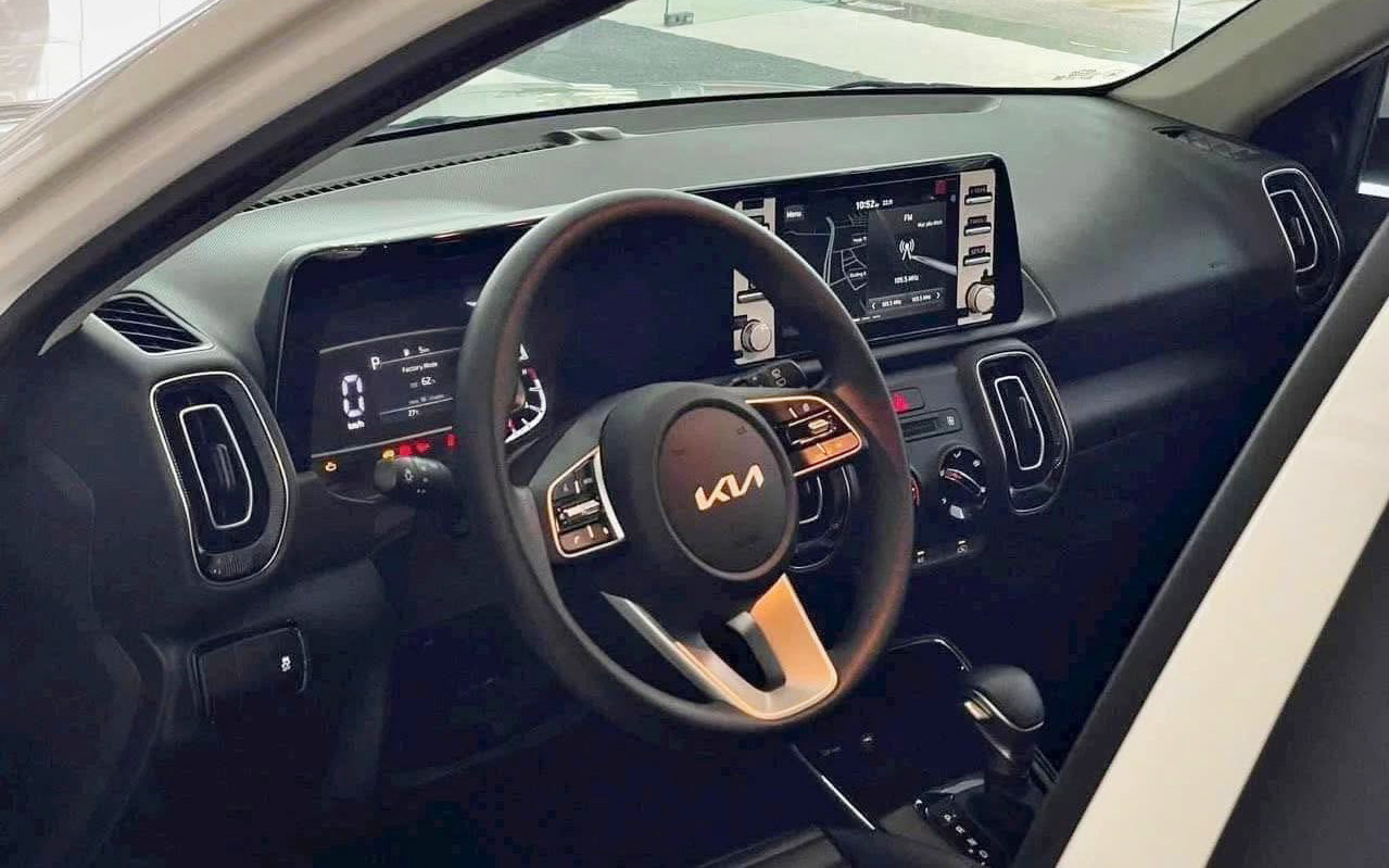 Kia Sonet thêm bản giá rẻ tại Việt Nam: Thực tế còn 493 triệu đồng tại đại lý, lược 3 tính năng, thêm cạnh tranh Raize, Venue - Ảnh 6