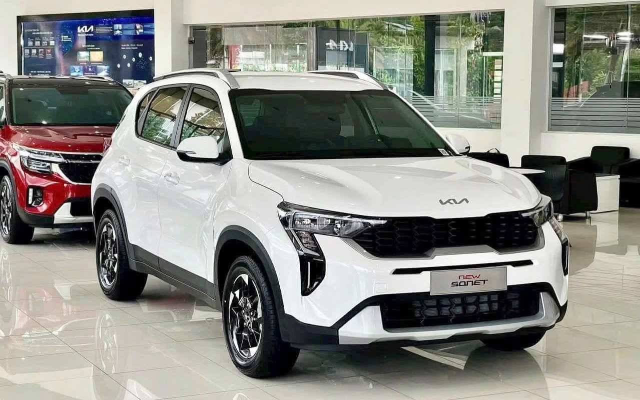 Kia Sonet thêm bản giá rẻ tại Việt Nam: Thực tế còn 493 triệu đồng tại đại lý, lược 3 tính năng, thêm cạnh tranh Raize, Venue - Ảnh 3