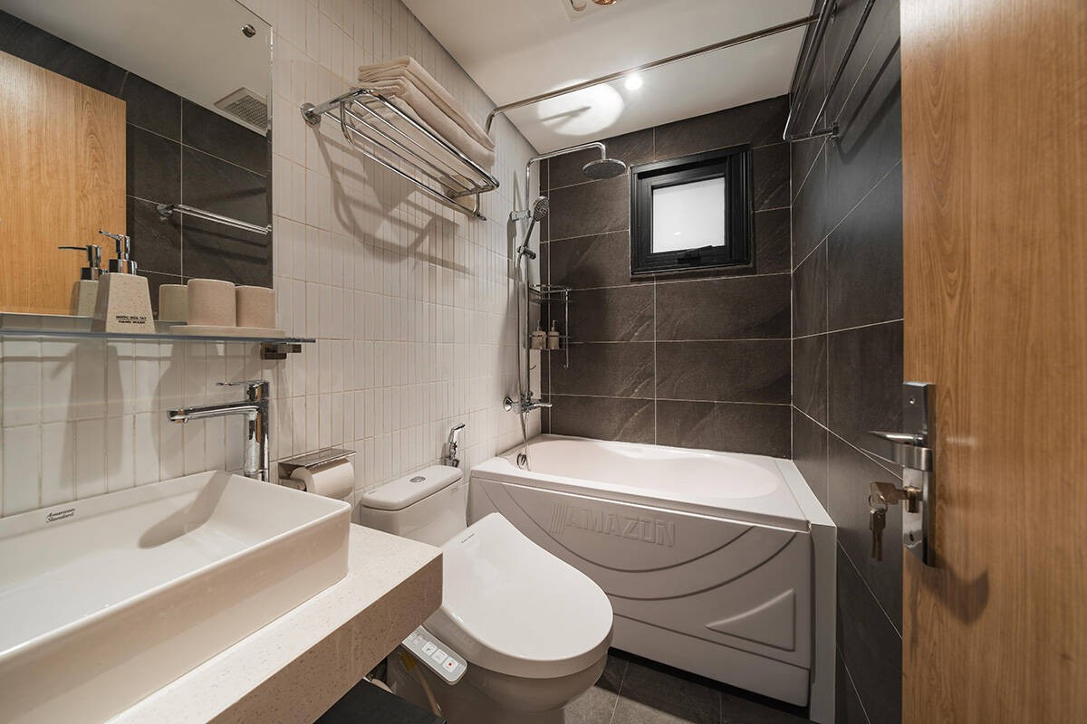 Cải tạo không gian 47m2 thành 'tổ hợp' vừa để ở vừa cho thuê - Ảnh 5