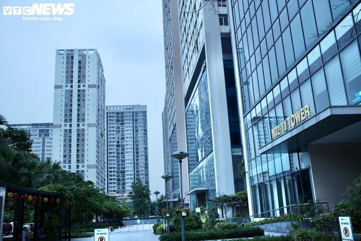 Chung cư 100 triệu đồng/m², 'cuộc chơi' dành cho ai? - Ảnh 2