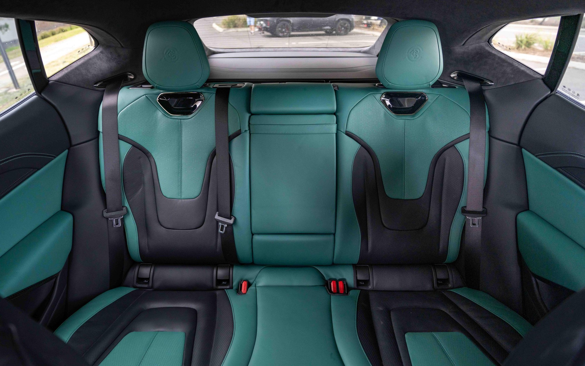 Lotus sắp bán xe chính hãng tại Việt Nam: Có thể mang xe thách thức Porsche, Audi, Mercedes - Ảnh 9