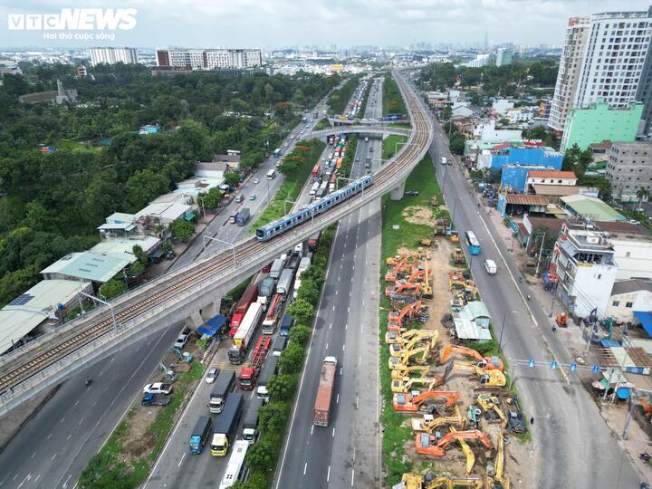 TP.HCM định hướng 3 giai đoạn phát triển đô thị quanh nhà ga metro - Ảnh 1