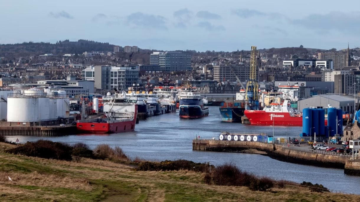 Buồn của 'thủ phủ dầu mỏ' châu Âu: Lao đao vì một cú sốc từ hơn 10 năm trước, trên 18.000 việc làm biến mất, nhân tài lũ lượt xuất ngoại - Ảnh 1