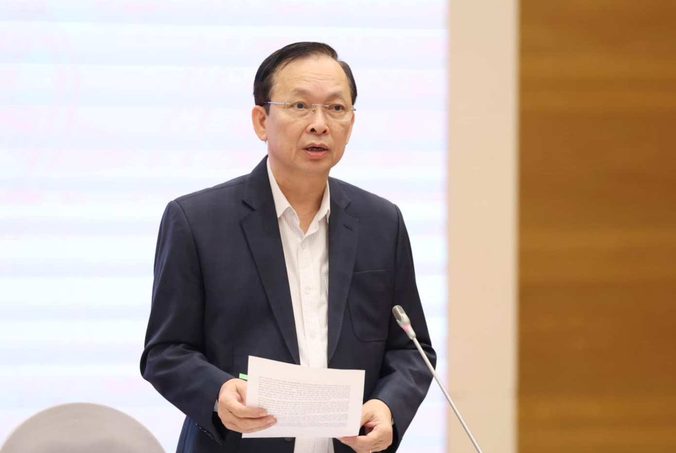 Phó Thống đốc nói về thời điểm điều chỉnh tăng, giảm lãi suất - Ảnh 1