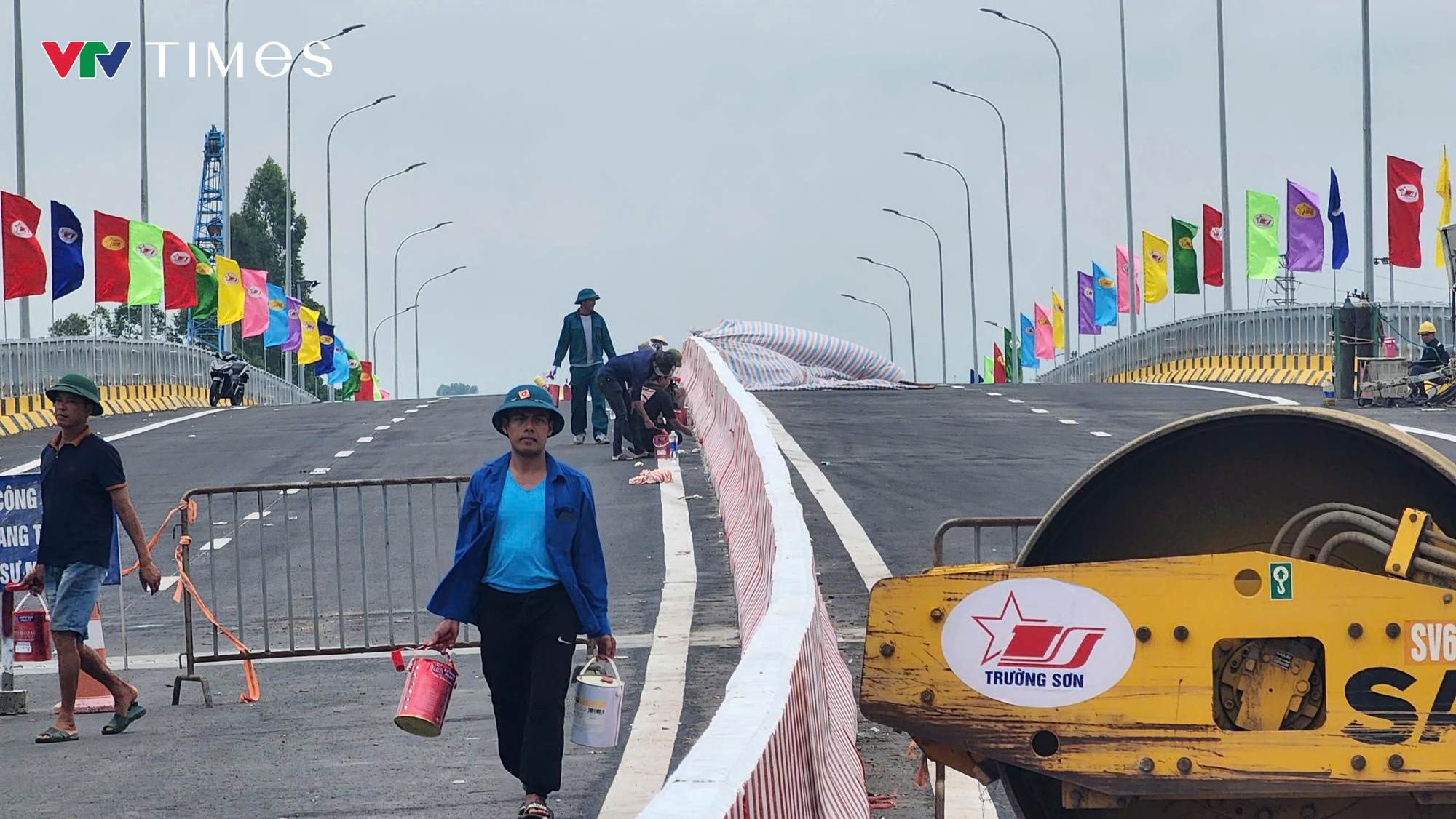 Cầu Phong Châu hoàn thành vượt tiến độ, mở ra kỳ vọng mới - Ảnh 6