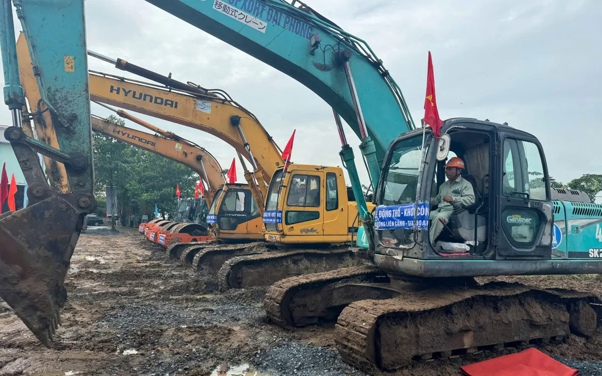 Đồng Nai đầu tư hơn 2.600 tỷ đồng xây đường liên cảng, đón đầu sân bay Long Thành - Ảnh 1