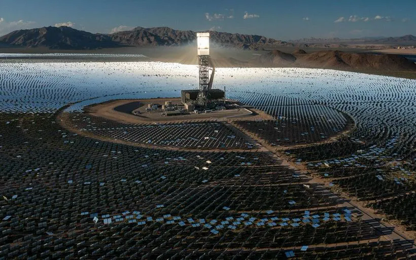 Mỹ chuẩn bị đóng cửa nhà máy điện mặt trời lớn nhất thế giới - Ảnh 1