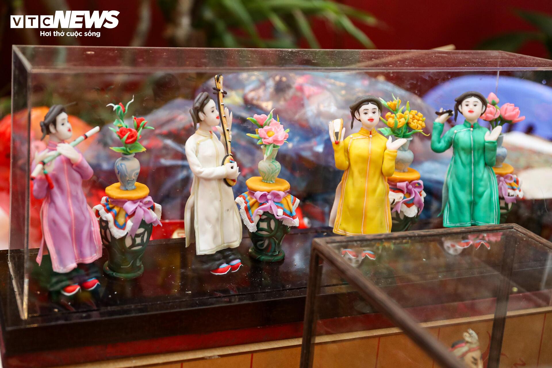Đồ chơi trung thu thất truyền giá bạc triệu hút khách - Ảnh 12
