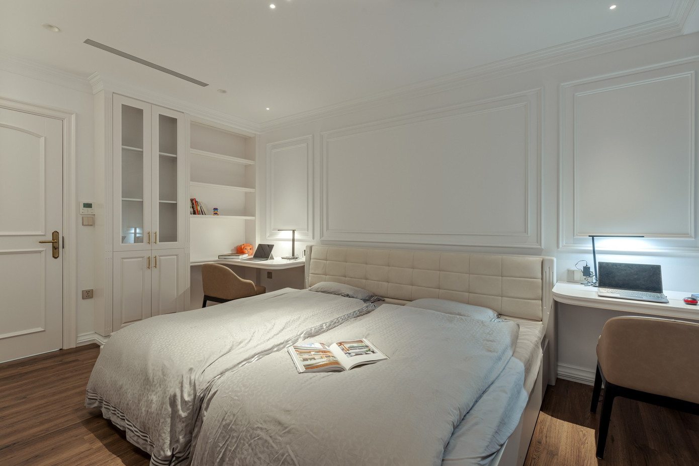 Quá trình biến đổi Penthouse từ phong cách Tân cổ điển sang hiện đại - Ảnh 23