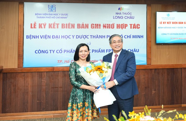 Long Châu hợp tác chiến lược toàn diện cùng Bệnh viện Đại học Y Dược Thành phố Hồ Chí Minh - Ảnh 1