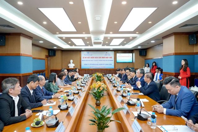 Long Châu hợp tác chiến lược toàn diện cùng Bệnh viện Đại học Y Dược Thành phố Hồ Chí Minh - Ảnh 2
