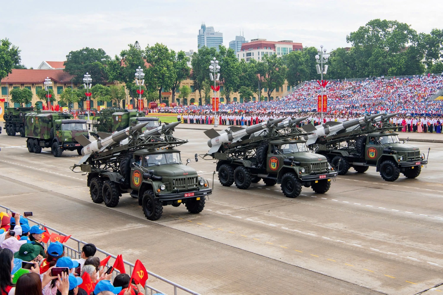 Không chỉ bán sim, Viettel còn phát triển tên lửa bảo vệ Tổ quốc - Ảnh 3