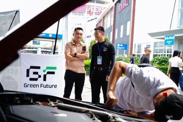 VinFast VF 8 “lướt” từ GF thuyết phục khách hàng nhờ giá bán tốt, quy trình chuyên nghiệp - Ảnh 1