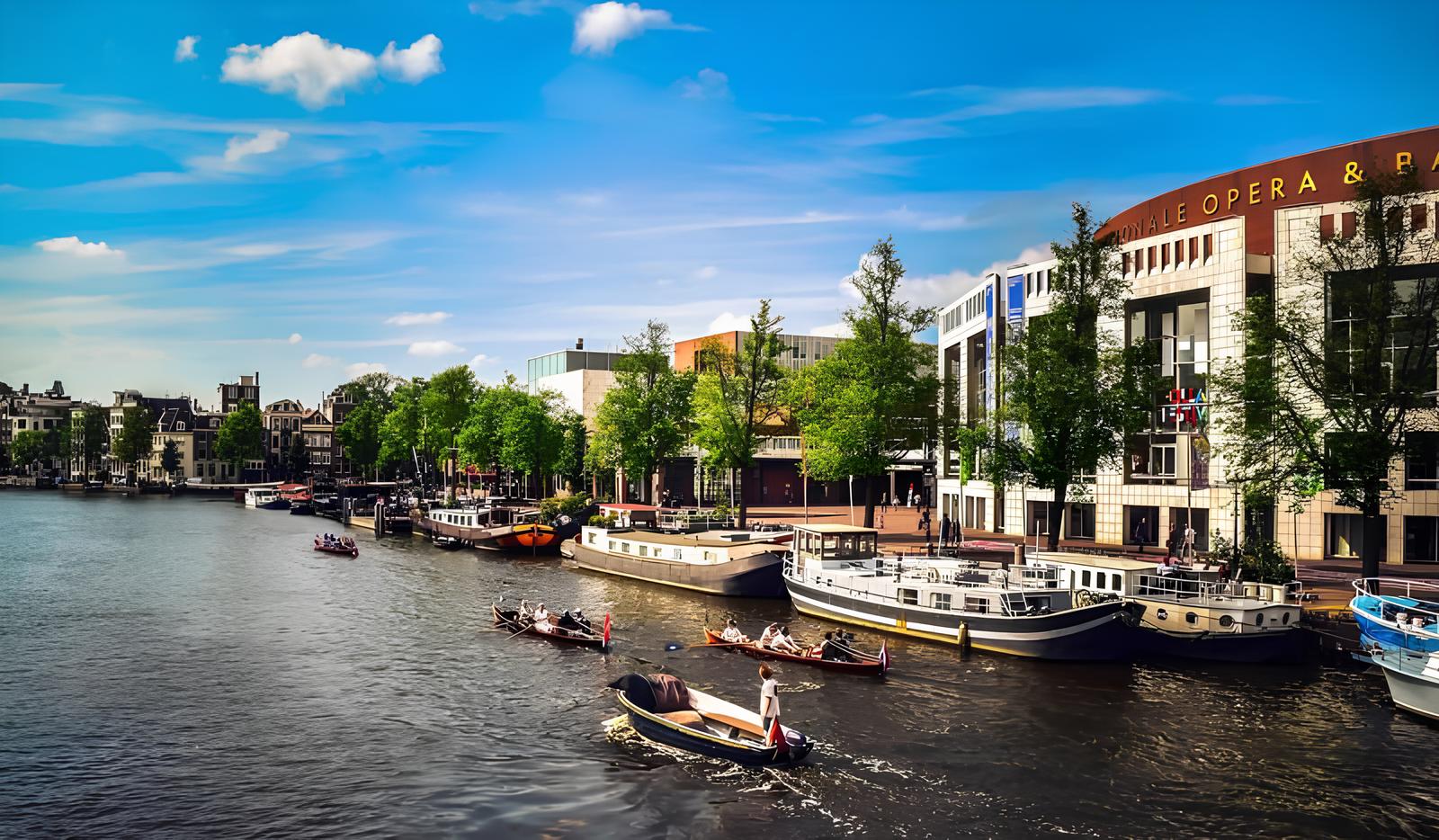 BĐS ven sông, cận biển: Sức hút mạnh mẽ từ quỹ đất hữu hạn - Ảnh 1