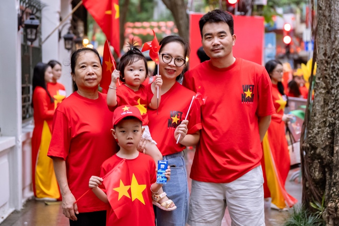 Vinamilk cùng Việt Nam rực rỡ trong ngày hội non sông - Ảnh 10