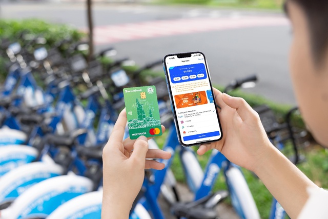 “Một chạm là gần” - Hành trình tân sinh viên “mở khóa” bản đồ TP. HCM - Ảnh 12