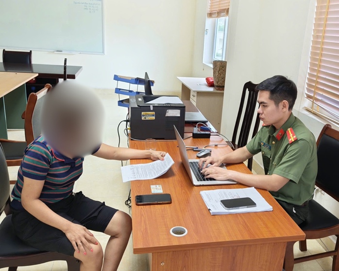 Công an xã Ô Diên xử phạt 02 trường hợp đăng thông tin sai sự thật về dự án Noble Palace Tay Thang Long trên địa bàn - Ảnh 1