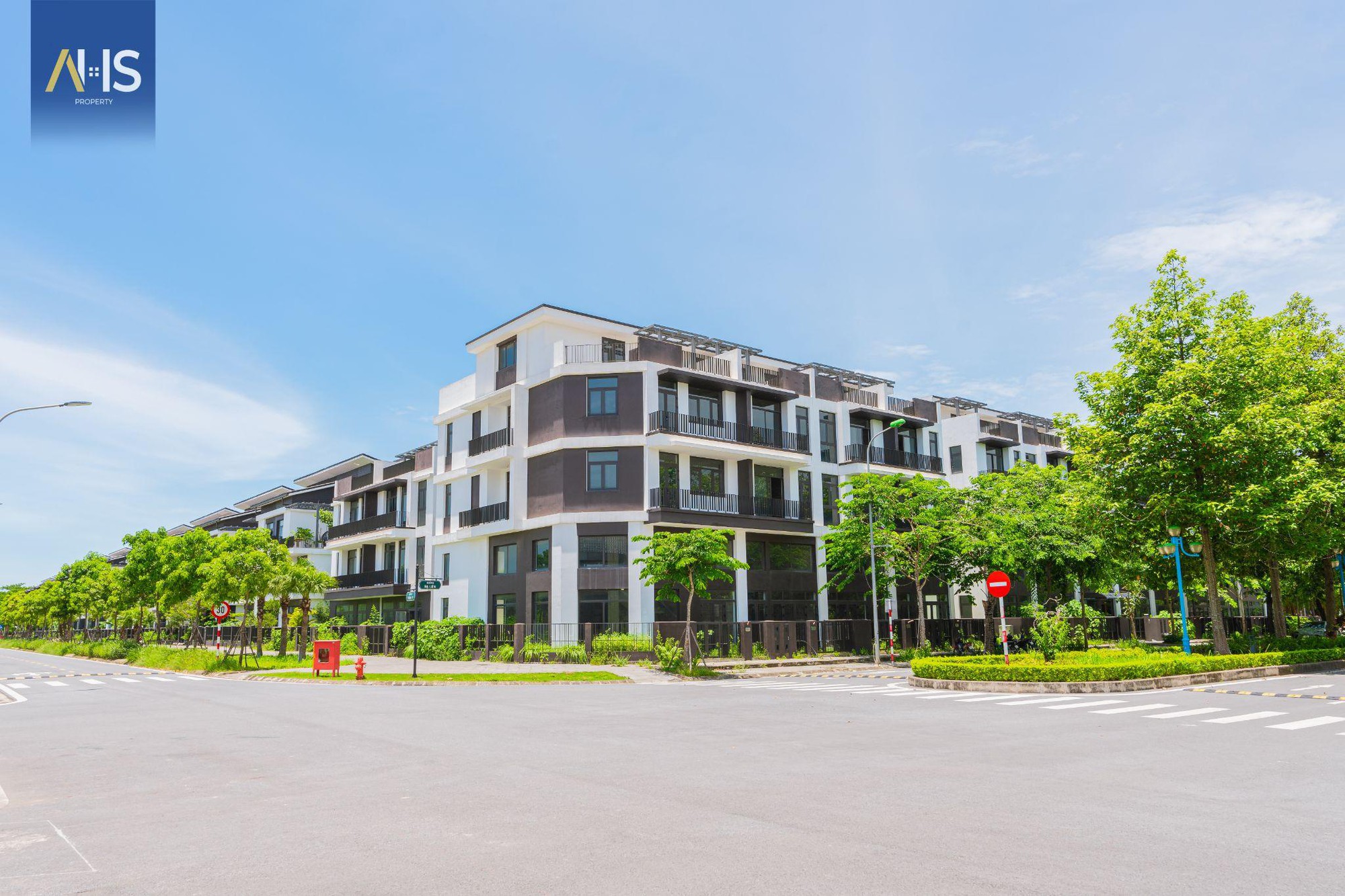 Nhà liền kề trong khu đô thị xanh, hàng hiếm cho chủ nhân tinh hoa - Ảnh 2