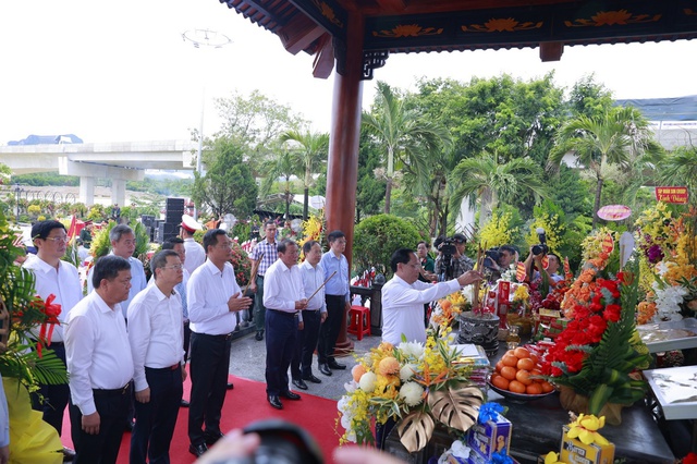 Khánh thành Khu tưởng niệm thanh niên xung phong hy sinh tại bến phà Long Đại - Ảnh 2