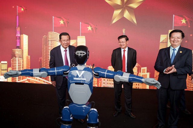 Vingroup nhận giải thưởng "Không gian trưng bày tiêu biểu" tại Triển lãm Thành tựu đất nước - Ảnh 4