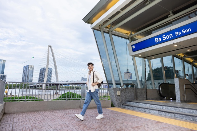 “Một chạm là gần” - Hành trình tân sinh viên “mở khóa” bản đồ TP. HCM - Ảnh 6