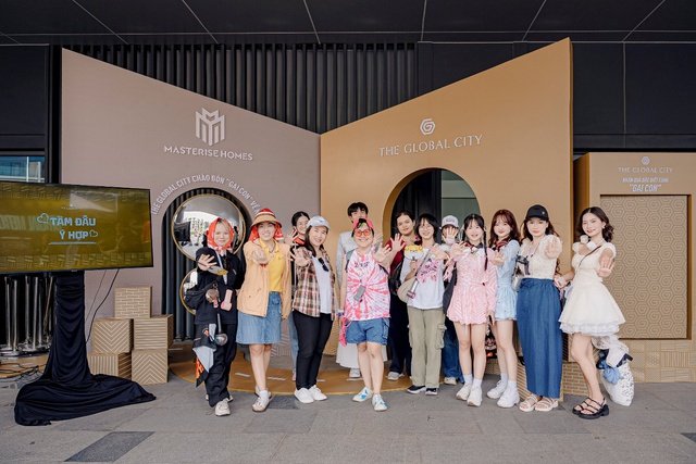 Hàng vạn khán giả hòa nhịp tại The Global City trong Anh Trai Vượt Ngàn Chông Gai - Ảnh 9